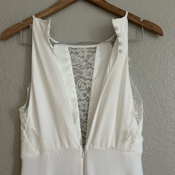 Romantic Mood White Lace Sleeveless Maxi Dress - Picture 8 of 10